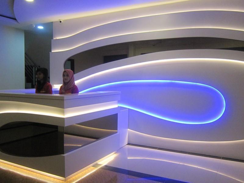 Hotel Blitz Batam Esterno foto